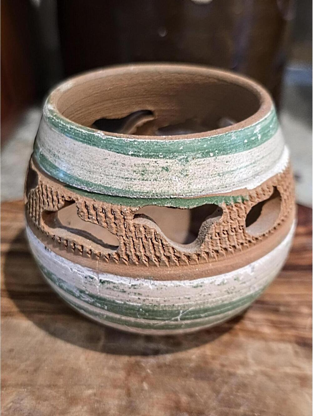 Small Vintage Terracotta Bird Cutout Pot/Votive